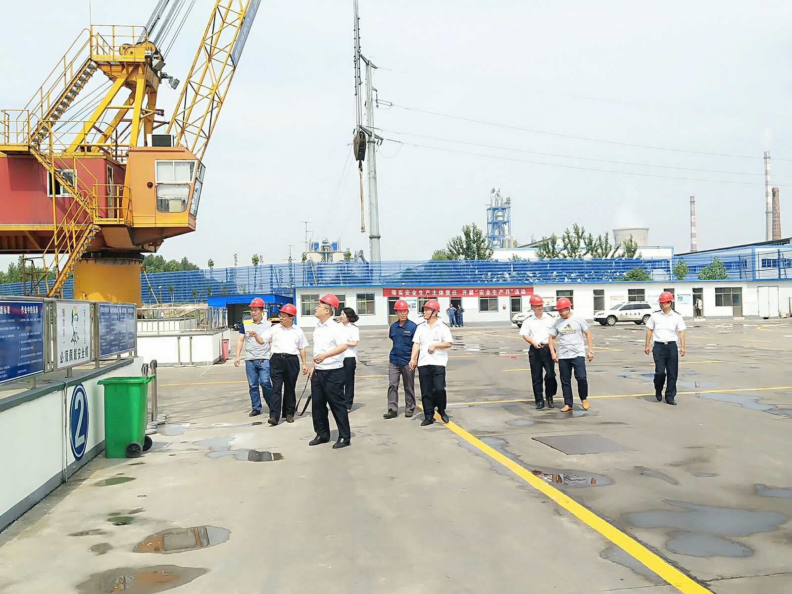 济宁市港行系统专家对鲁泰物流港进行安全查体